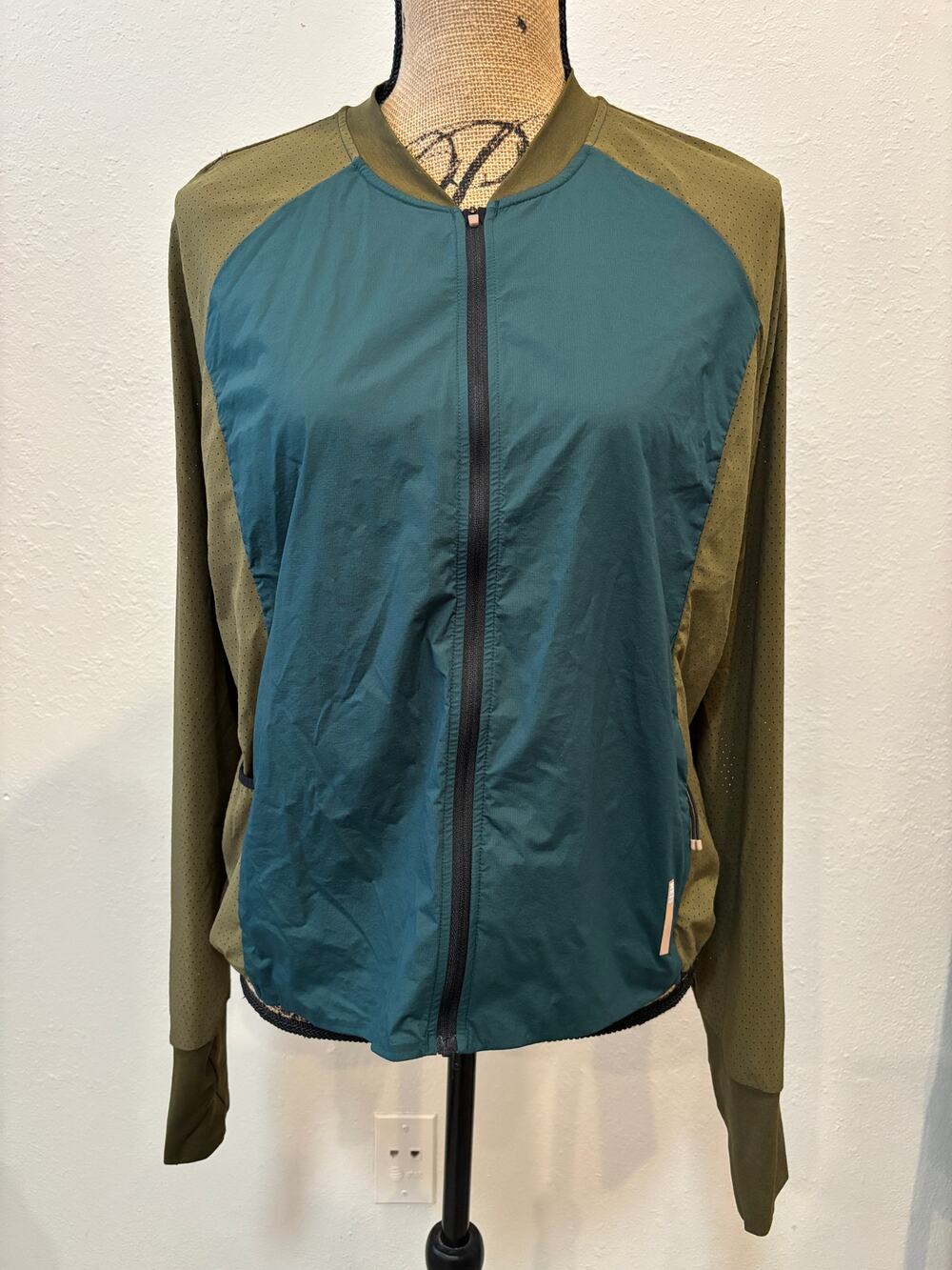 REI Co-op Lightweight Jacket Running Cycling Womens Size Large Green